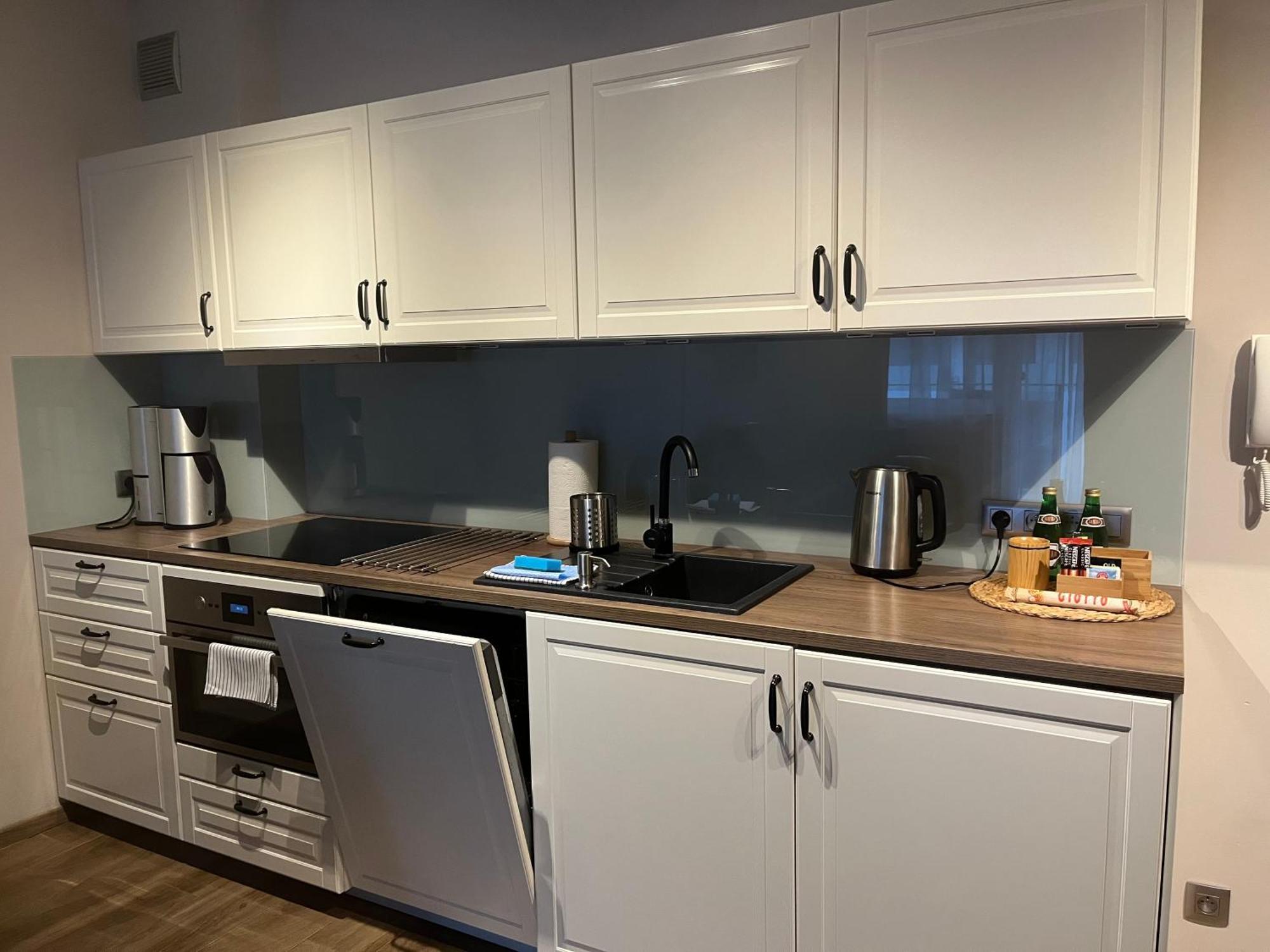 Apartamenty Kapitanskie Blizej Morza 코워브제크 외부 사진