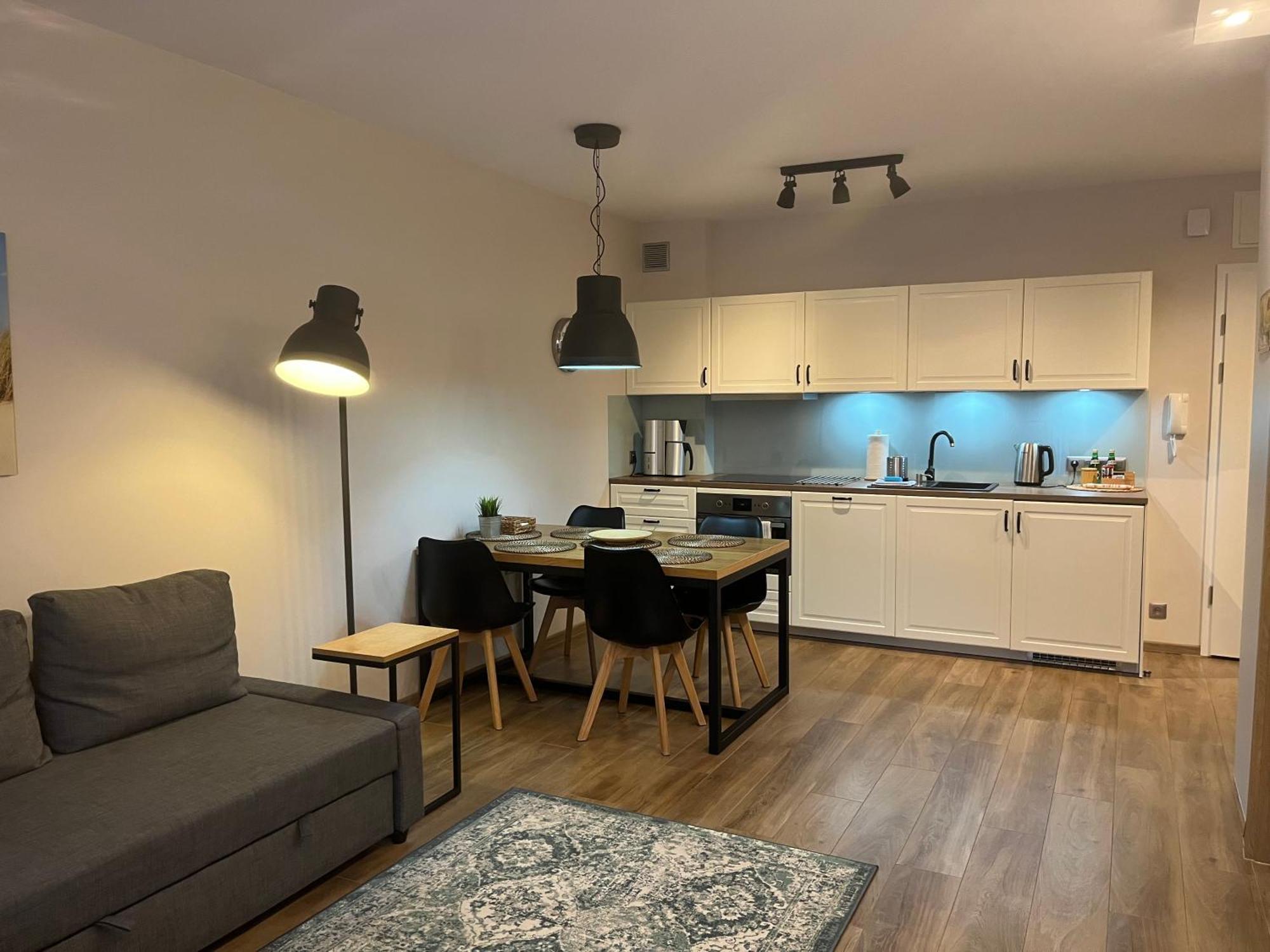 Apartamenty Kapitanskie Blizej Morza 코워브제크 외부 사진